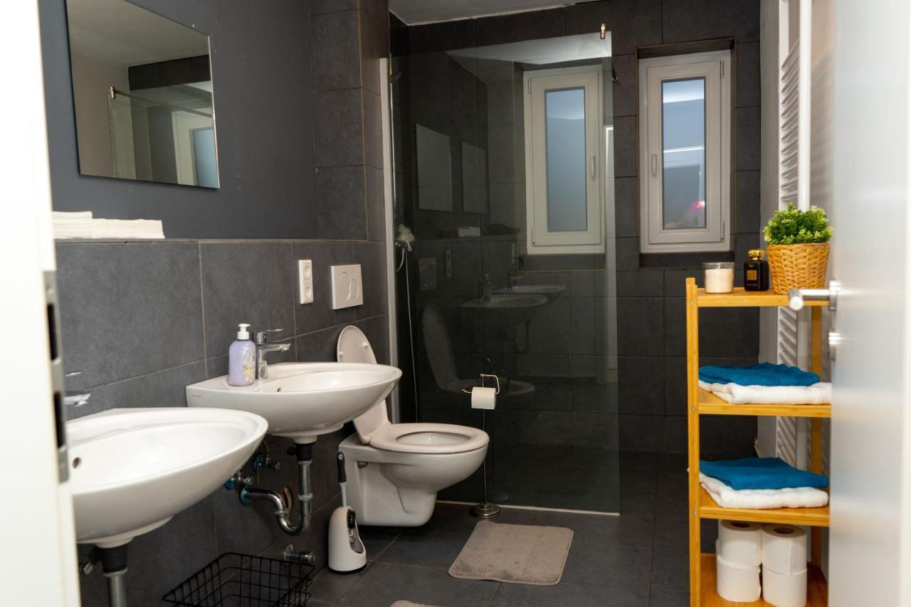 Downtown Apartments BRE Екстериор снимка